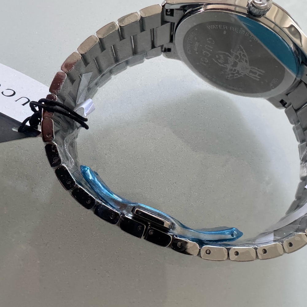 Gucci Bee Watch - Picture 12 of 15